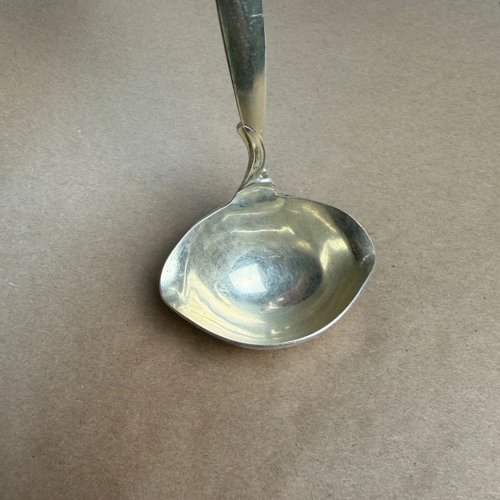 1847 Rogers Bros Flair Silverplate Gravy Ladle 7in Vintage MCM Serving Spoon